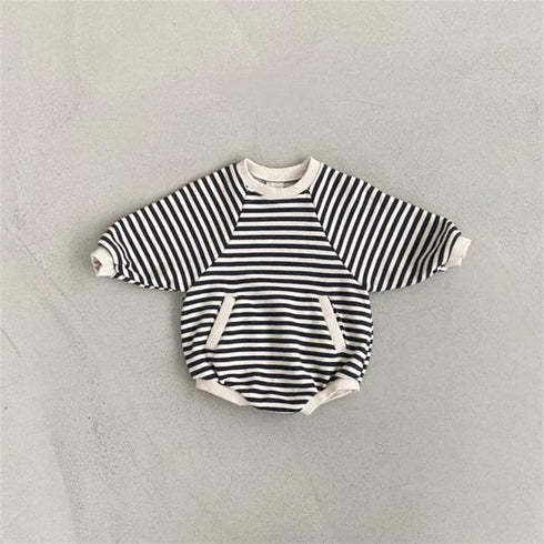 Baby's striped crawling suit